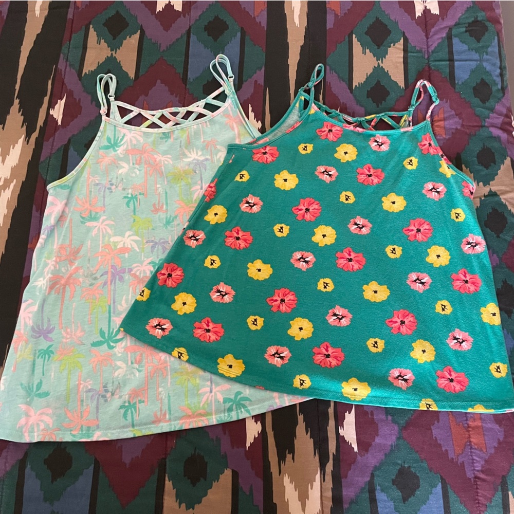 2/$10 Girls Floral Tank Tops